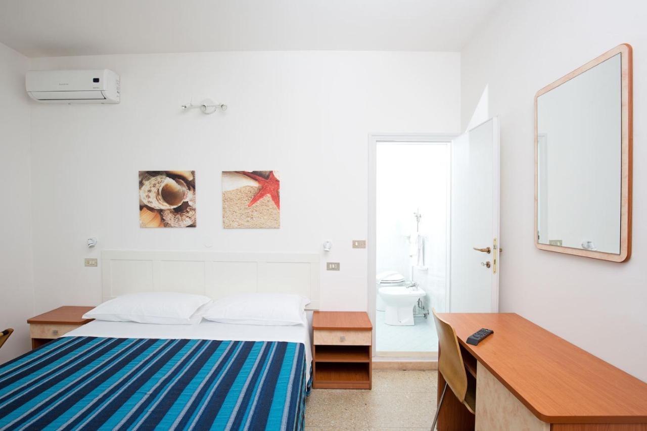 Hotel Helios Riccione Exteriér fotografie